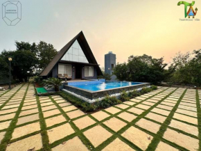 Luxurious 3BHK W//Pool Teakwood Villa By Gemstone Hospitality